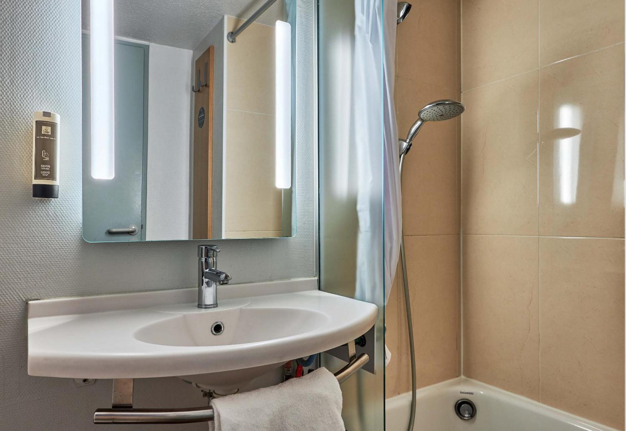 B&B Hotel Caen Sud Иф Экстерьер фото